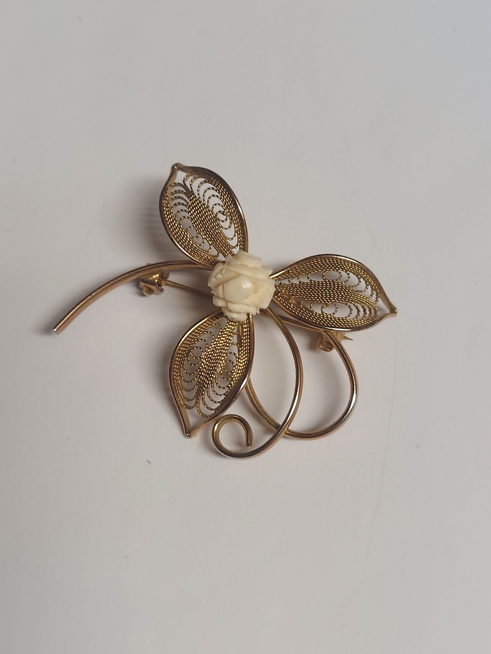 VTG Mid Century Gold Filigree Carved White Rose Brooch Floral Pin